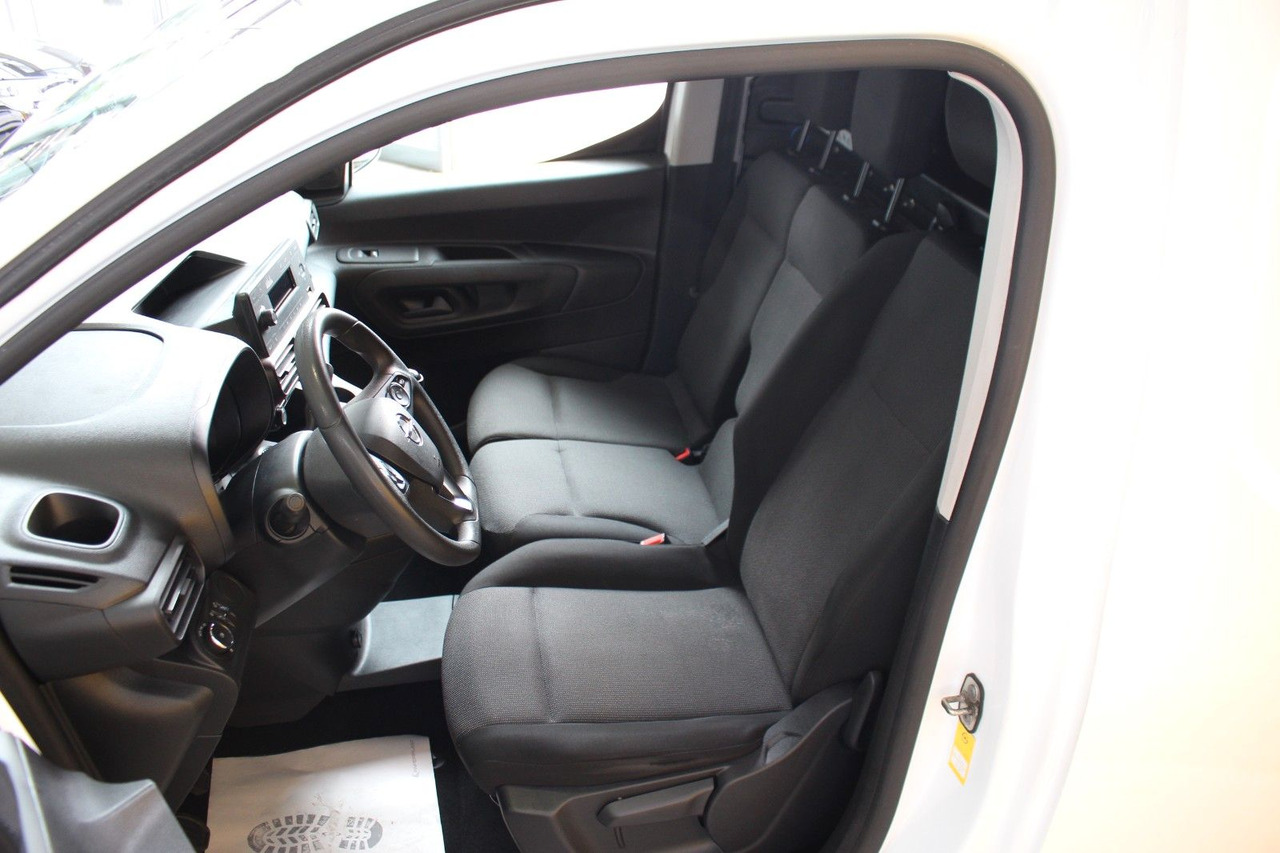 Opel Combo E Cargo 3-Sitzer Selection Holz Klima - Fourgonnette: photos 5 Opel Combo E Cargo 3-Sitzer Selection Holz Klima - Fourgonnette: photos 5
