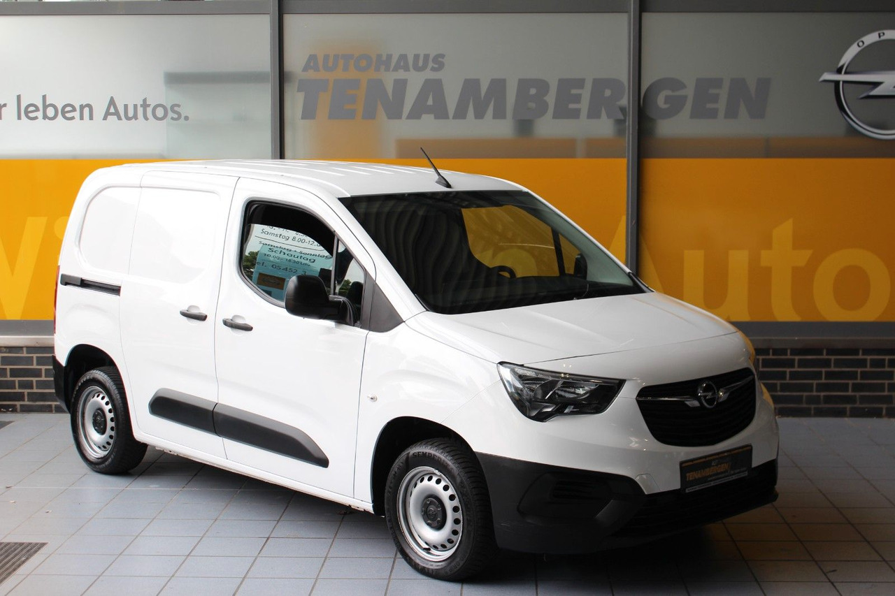 Opel Combo E Cargo 3-Sitzer Selection Holz Klima - Fourgonnette: photos 1 Opel Combo E Cargo 3-Sitzer Selection Holz Klima - Fourgonnette: photos 1