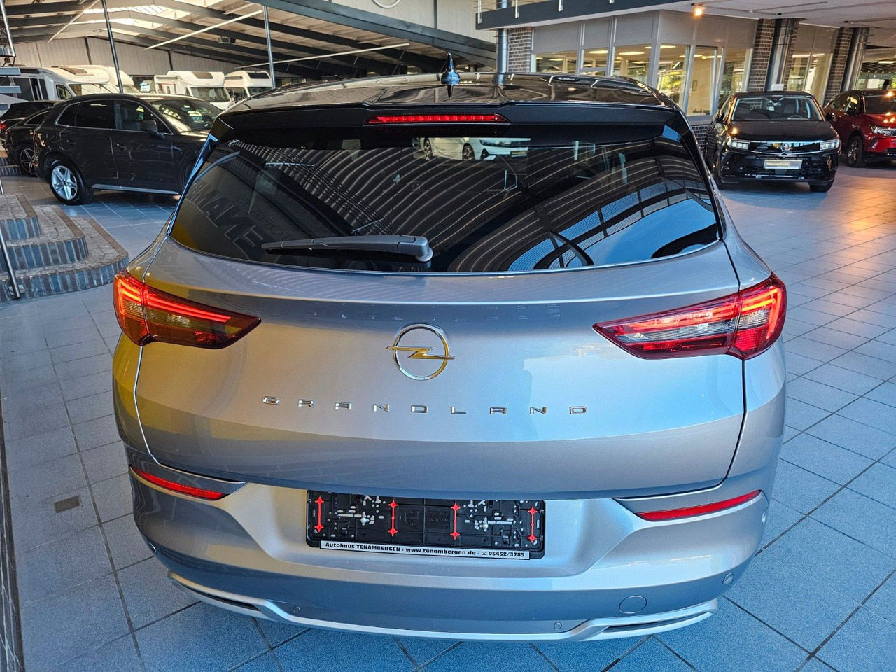 Opel Grandland (X) Elegance IntelliLux 360°Kamera ACC - SUV: photos 5 Opel Grandland (X) Elegance IntelliLux 360°Kamera ACC - SUV: photos 5
