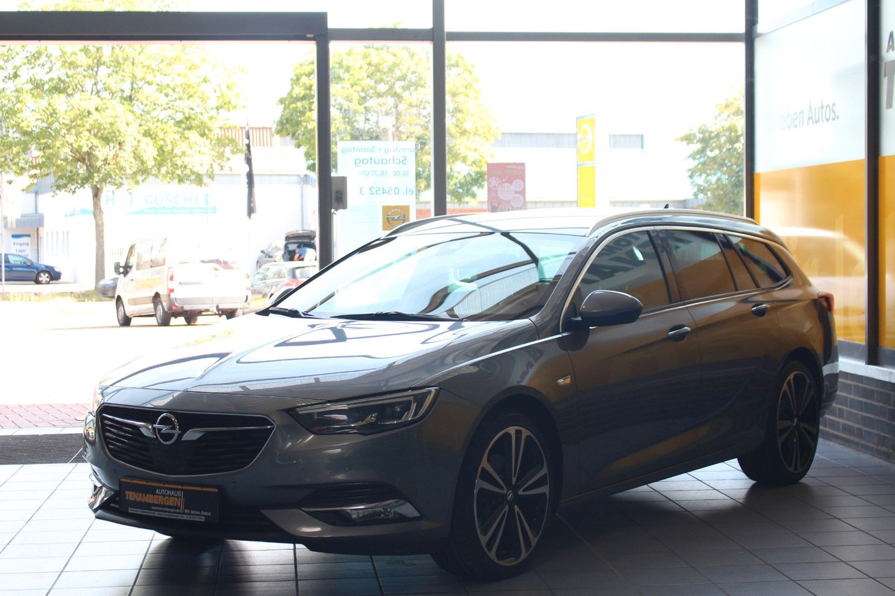 Opel Insignia B Sports Tourer Ultimate 4x4 OPC AHK - Voiture: photos 4 Opel Insignia B Sports Tourer Ultimate 4x4 OPC AHK - Voiture: photos 4