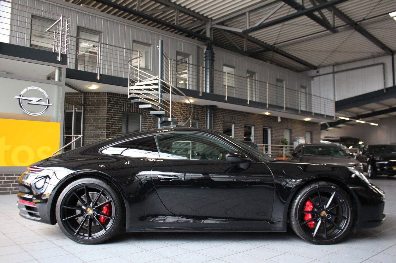 Porsche 992 Carrera 4S Sport-Chrono Matrix PZService neu - Coupé: photos 2 Porsche 992 Carrera 4S Sport-Chrono Matrix PZService neu - Coupé: photos 2
