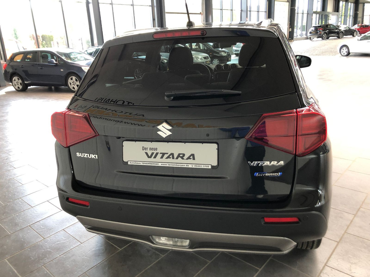 Suzuki Vitara 1.5 Hybrid Comfort+Automatik/ Panor.-Dach - SUV: photos 4 Suzuki Vitara 1.5 Hybrid Comfort+Automatik/ Panor.-Dach - SUV: photos 4