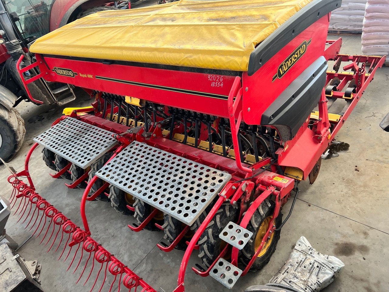 Vaderstad Rapid RD 400C - Semoir: photos 3 Vaderstad Rapid RD 400C - Semoir: photos 3