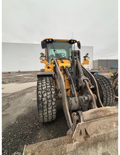 Volvo L90H 1,225.000kr ex m - Chargeuse sur pneus: photos 3 Volvo L90H 1,225.000kr ex m - Chargeuse sur pneus: photos 3