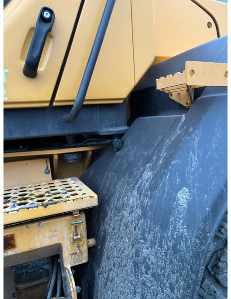 Volvo L90H 1,225.000kr ex m - Chargeuse sur pneus: photos 5 Volvo L90H 1,225.000kr ex m - Chargeuse sur pneus: photos 5
