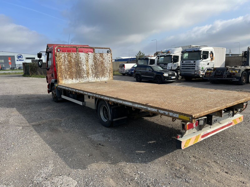 DAF LF45 210 - Camion plateau: photos 4 DAF LF45 210 - Camion plateau: photos 4