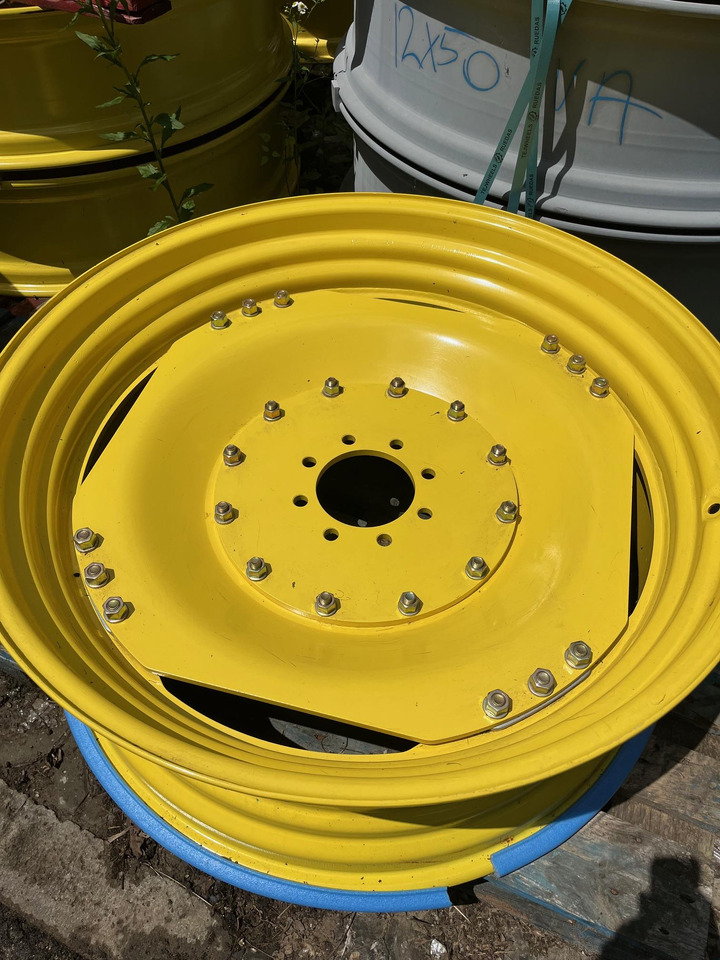 John Deere premium tillage wheel sets - Roue complète pour Machine agricole: photos 4 John Deere premium tillage wheel sets - Roue complète pour Machine agricole: photos 4