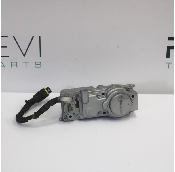 DAF XF106 VTG Actuator 2037560 Gereviseerd - Turbocompresseur pour Camion: photos 3 DAF XF106 VTG Actuator 2037560 Gereviseerd - Turbocompresseur pour Camion: photos 3