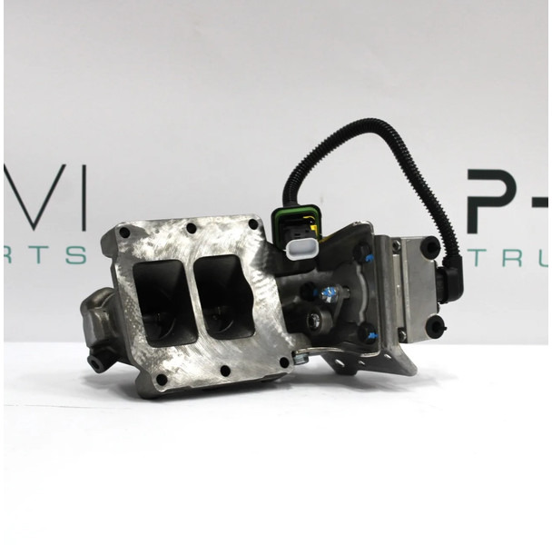 MAN TGX/TGS EGR Klep 51.08150-6143 Nieuw! - Système d'échappement pour Camion: photos 1 MAN TGX/TGS EGR Klep 51.08150-6143 Nieuw! - Système d'échappement pour Camion: photos 1