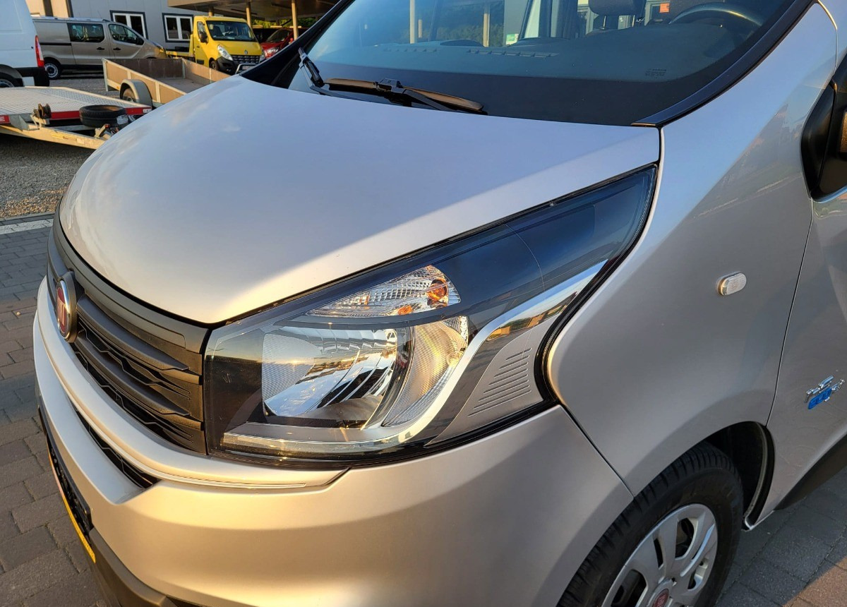 Utilitaire double cabine Fiat Talento Doka 6-osobowe 6-osobowy Bogato doposażony: photos 9