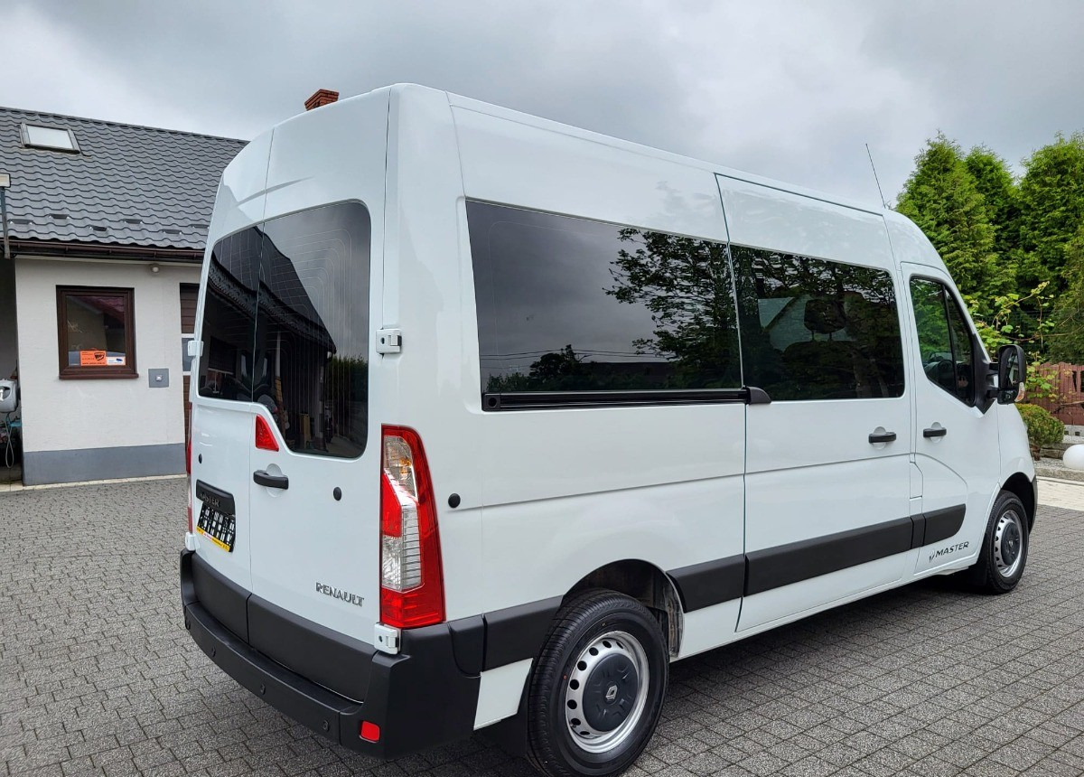 Renault Master 2.3 170ps. L2H2  8-osobowy Serwisowany I właściciel — crédit-bail Renault Master 2.3 170ps. L2H2  8-osobowy Serwisowany I właściciel: photos 18