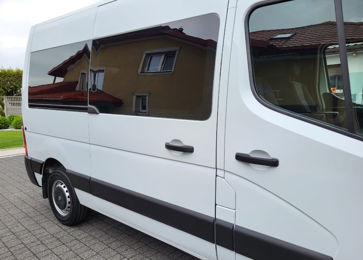 Renault Master 2.3 170ps. L2H2  8-osobowy Serwisowany I właściciel — crédit-bail Renault Master 2.3 170ps. L2H2  8-osobowy Serwisowany I właściciel: photos 9