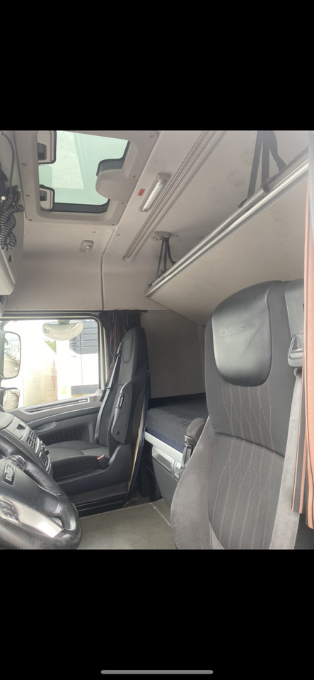 Tracteur routier DAF H4EN3: photos 10