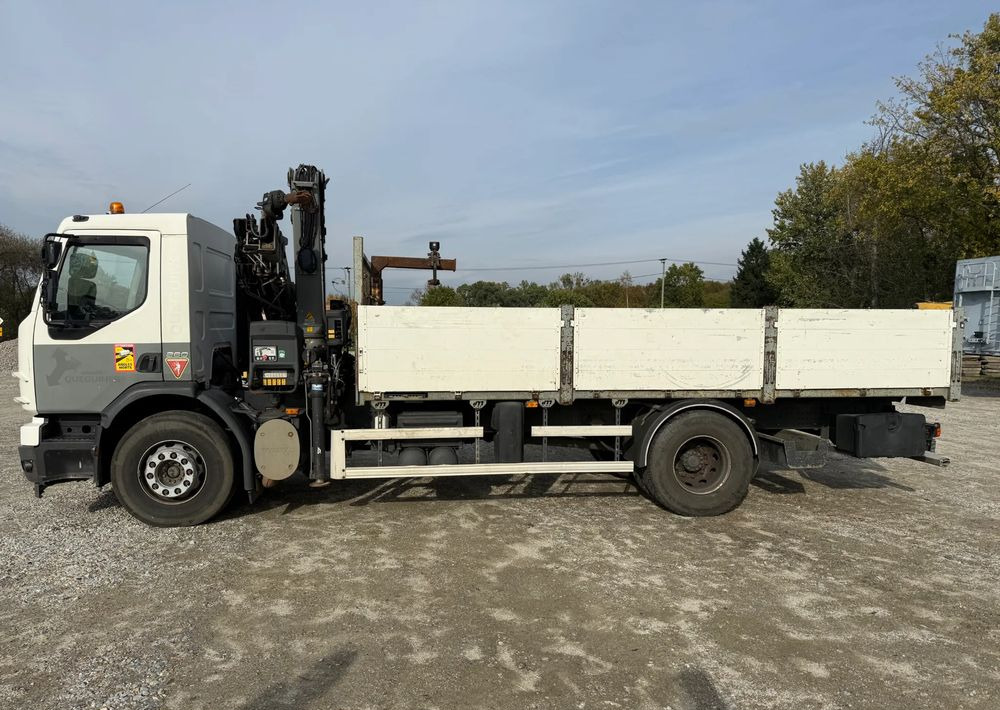 Volvo FE260 - Camion plateau, Camion grue: photos 2 Volvo FE260 - Camion plateau, Camion grue: photos 2