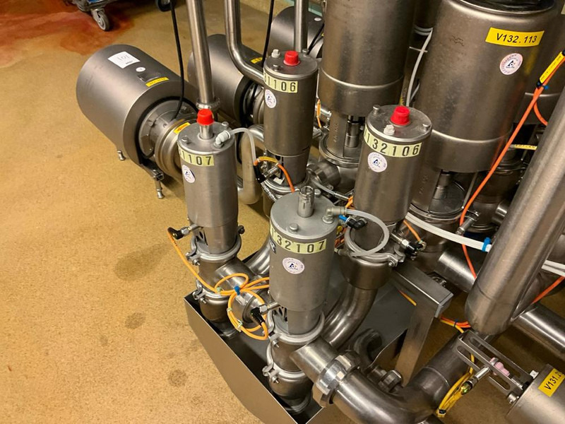 Compresseur d'air Alfa Romeo Laval: photos 7 Compresseur d'air Alfa Romeo Laval: photos 7