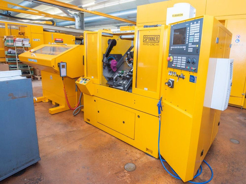 Spinner PD 42-S-V4 - Engins de chantier: photos 1 Spinner PD 42-S-V4 - Engins de chantier: photos 1