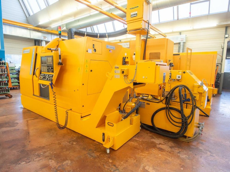 HARDINGE T51 SP MSY - Machine à métaux: photos 3 HARDINGE T51 SP MSY - Machine à métaux: photos 3