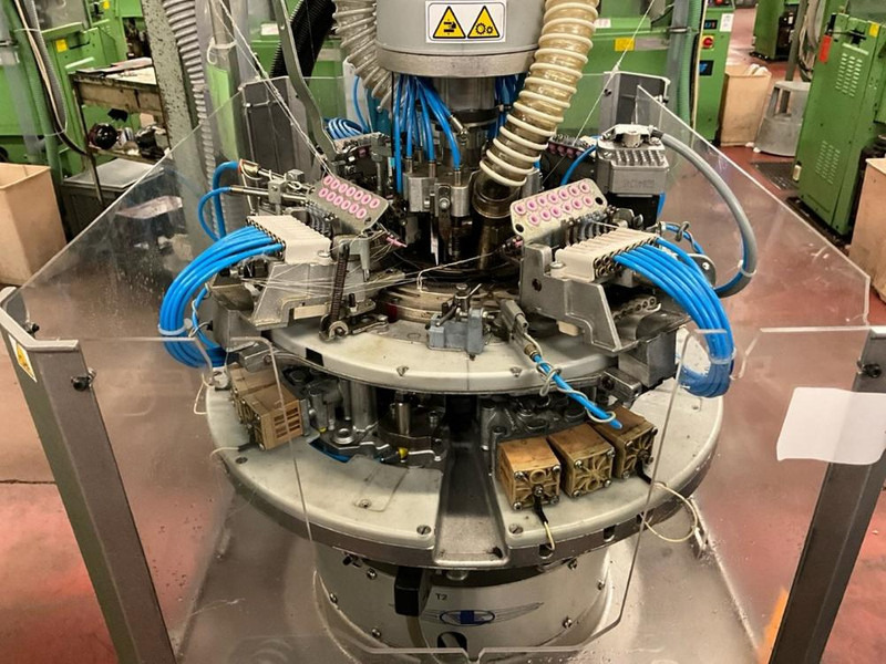 Lonati LB04E7 - Matériel industriel: photos 5 Lonati LB04E7 - Matériel industriel: photos 5