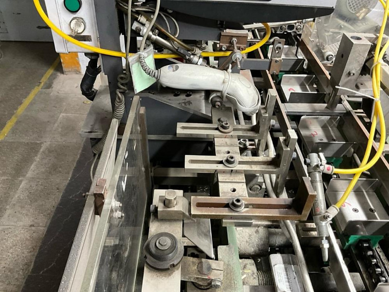 Onbekend - Machine d'emballage et de conditionnement: photos 5 Onbekend - Machine d'emballage et de conditionnement: photos 5