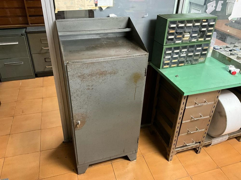 Équipement de garage Onbekend: photos 9