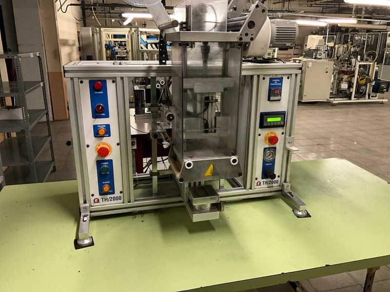 RT TH/2000 - Machine d'emballage et de conditionnement: photos 3 RT TH/2000 - Machine d'emballage et de conditionnement: photos 3