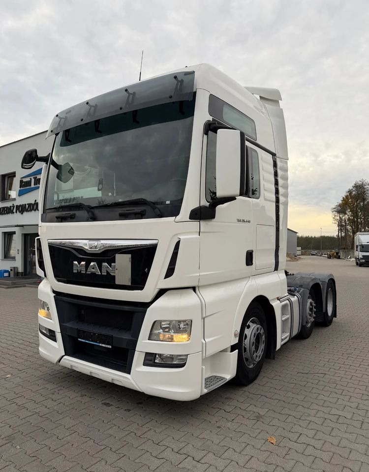 MAN TGX XXL 26.440 PUSCHER / 3 OSIE / 6x2 - Tracteur routier: photos 1 MAN TGX XXL 26.440 PUSCHER / 3 OSIE / 6x2 - Tracteur routier: photos 1