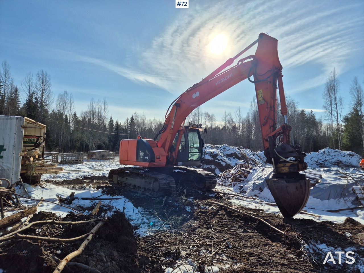 2005 Hitachi Zaxis 225USR LC - Pelle sur chenille: photos 3 2005 Hitachi Zaxis 225USR LC - Pelle sur chenille: photos 3