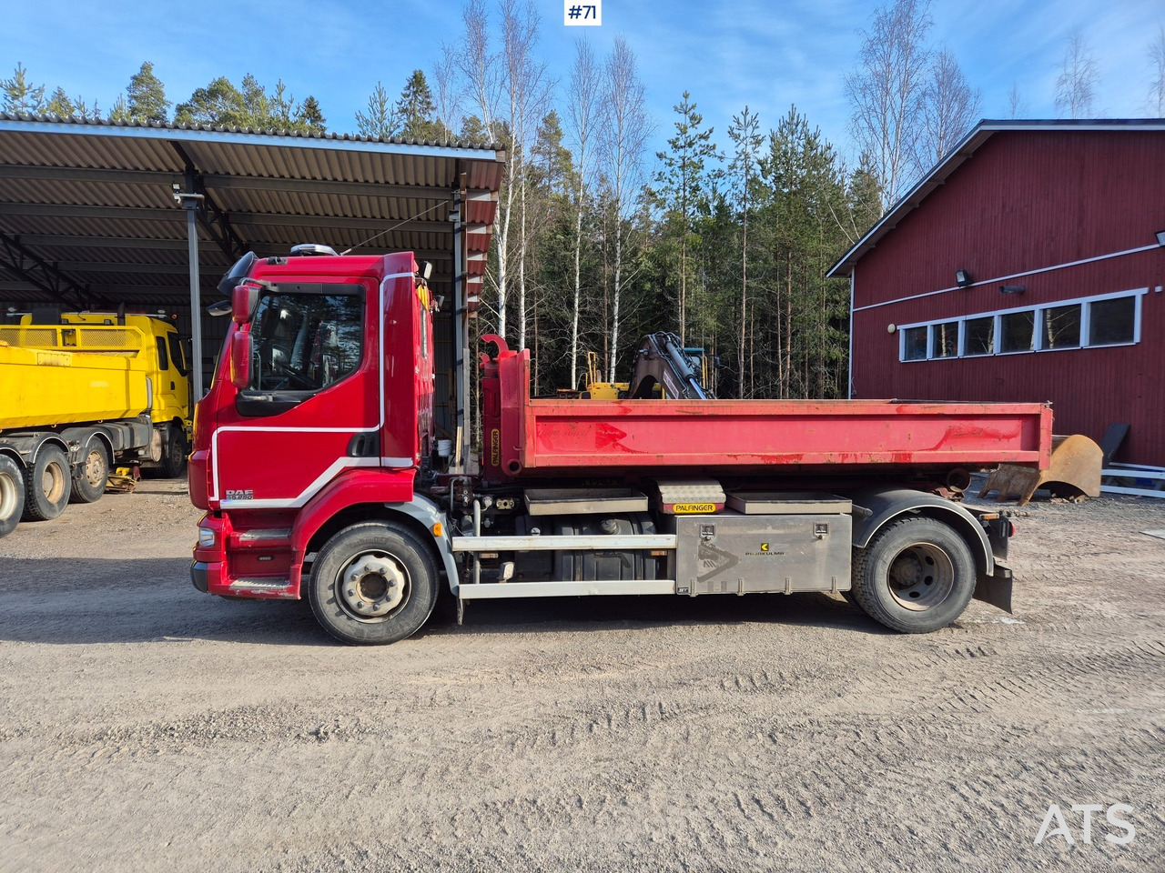 DAF LF55 Hook pallet - Camion ampliroll: photos 2 DAF LF55 Hook pallet - Camion ampliroll: photos 2