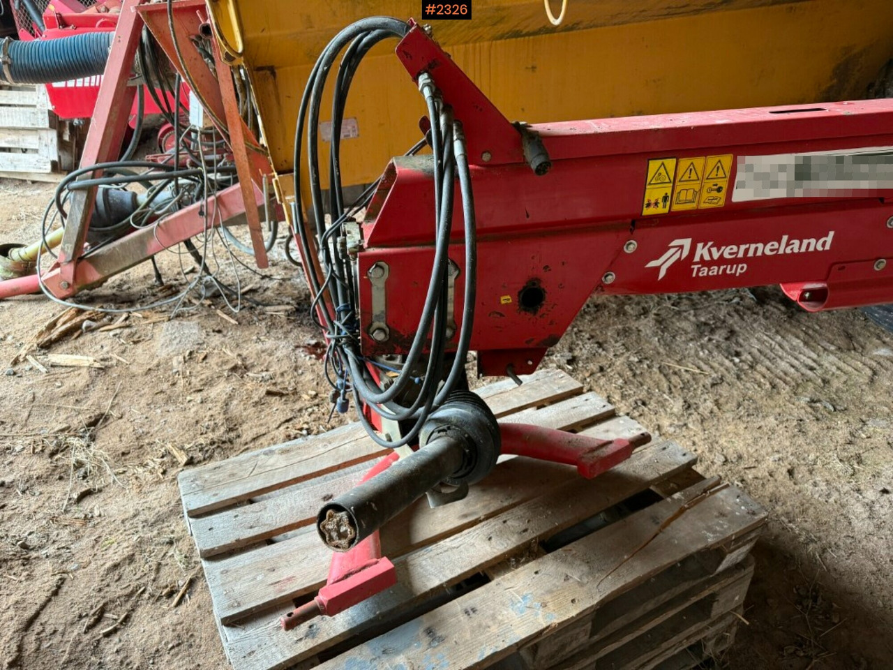 Mower Conditioner Kverneland 4332 CT - Matériel de fenaison: photos 5 Mower Conditioner Kverneland 4332 CT - Matériel de fenaison: photos 5
