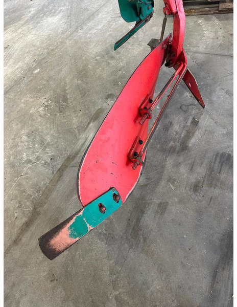 Kverneland LO / LB - Charrue: photos 4 Kverneland LO / LB - Charrue: photos 4