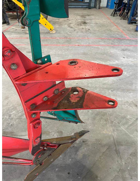 Kverneland LO / LB - Charrue: photos 3 Kverneland LO / LB - Charrue: photos 3