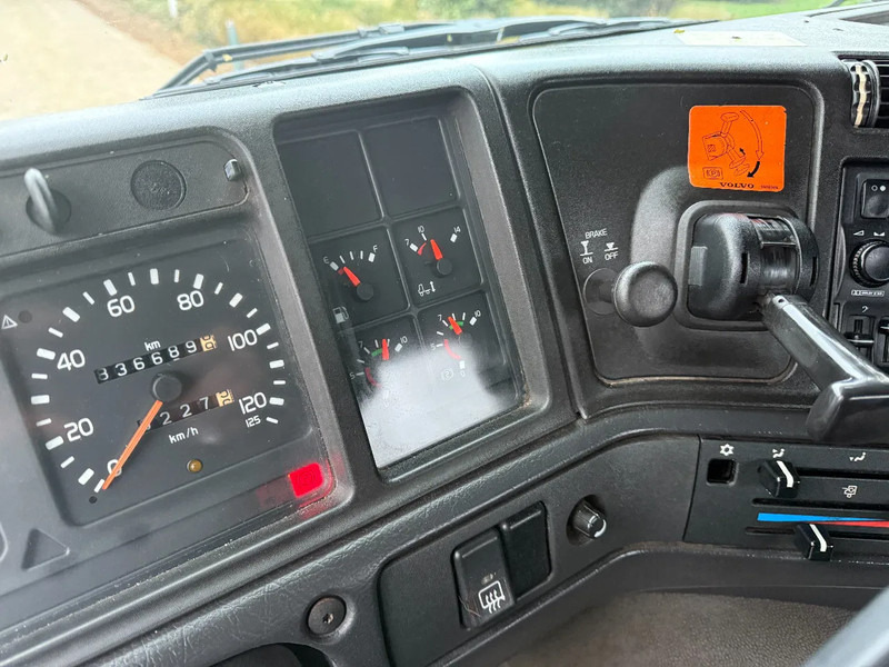 Tracteur routier Volvo FM 12.420 Manual - Alcoa -EURO 2 -NL TRUCK: photos 18