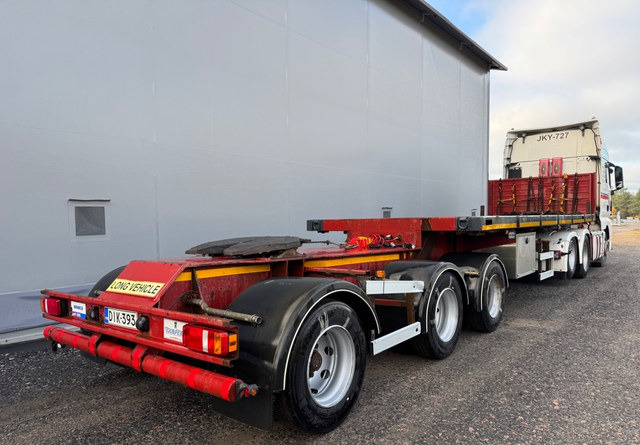 GT-Trailer 3-akselinen paripyörä B-linkki - Semi-remorque plateau: photos 5 GT-Trailer 3-akselinen paripyörä B-linkki - Semi-remorque plateau: photos 5