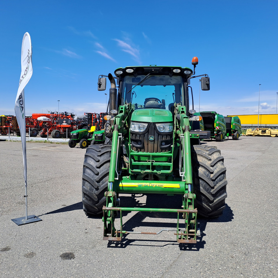 JOHN DEERE 6125R - Tracteur agricole: photos 3 JOHN DEERE 6125R - Tracteur agricole: photos 3