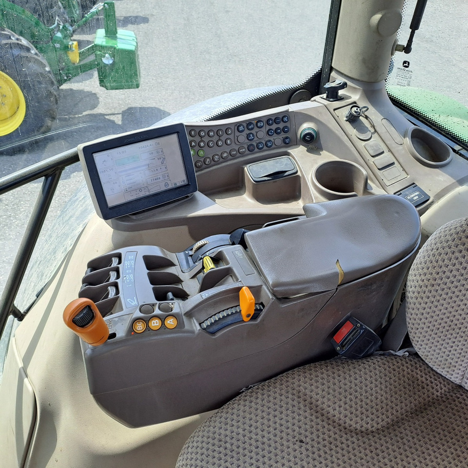 JOHN DEERE 6210R  - ASTA AGRIBERTOCCHI — crédit-bail JOHN DEERE 6210R  - ASTA AGRIBERTOCCHI: photos 9