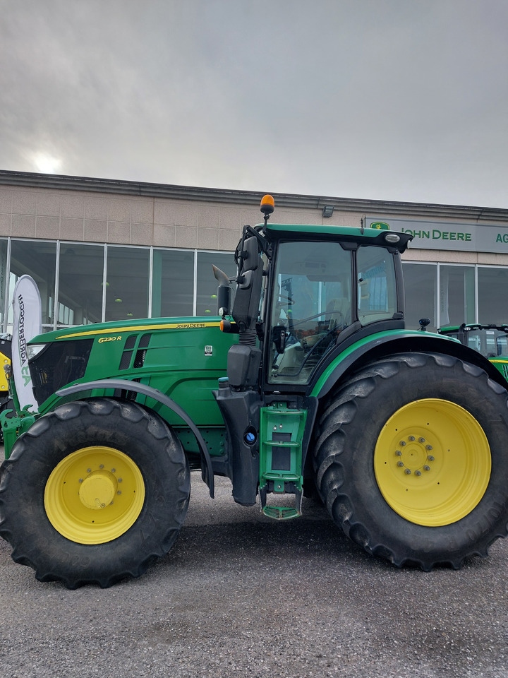 JOHN DEERE 6230R - Tracteur agricole: photos 3 JOHN DEERE 6230R - Tracteur agricole: photos 3
