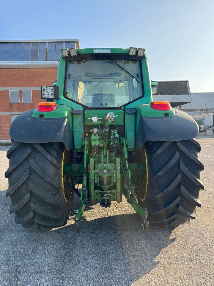 JOHN DEERE 6420 S - Tracteur agricole: photos 2 JOHN DEERE 6420 S - Tracteur agricole: photos 2