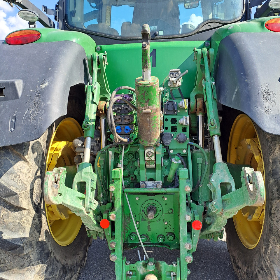 JOHN DEERE 7310R - ASTA AGRIBERTOCCHI - Tracteur agricole: photos 4 JOHN DEERE 7310R - ASTA AGRIBERTOCCHI - Tracteur agricole: photos 4