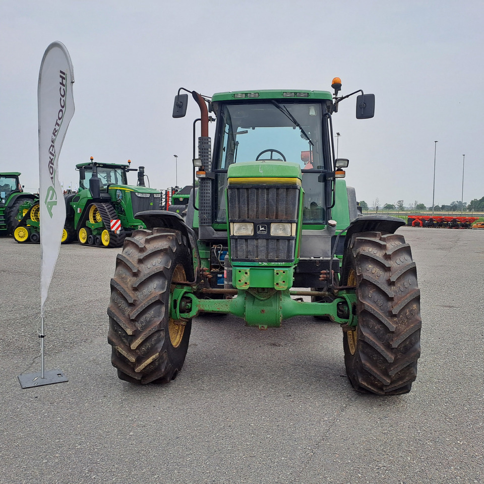 JOHN DEERE 7700 - Tracteur agricole: photos 3 JOHN DEERE 7700 - Tracteur agricole: photos 3