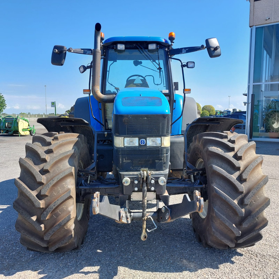 NEW HOLLAND TM 190 - Tracteur agricole: photos 1 NEW HOLLAND TM 190 - Tracteur agricole: photos 1