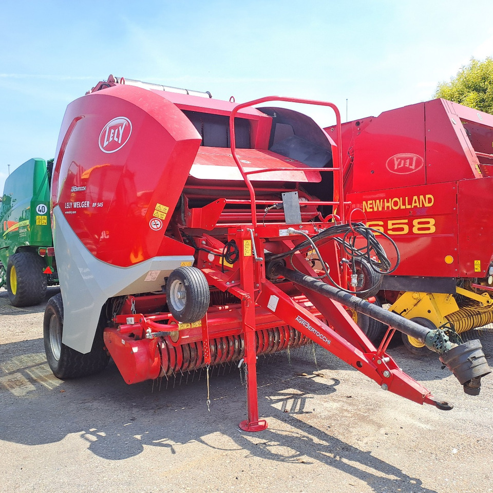 ROTOPRESSA LELY WELGER RP 545 - Presse à balles rondes: photos 2 ROTOPRESSA LELY WELGER RP 545 - Presse à balles rondes: photos 2