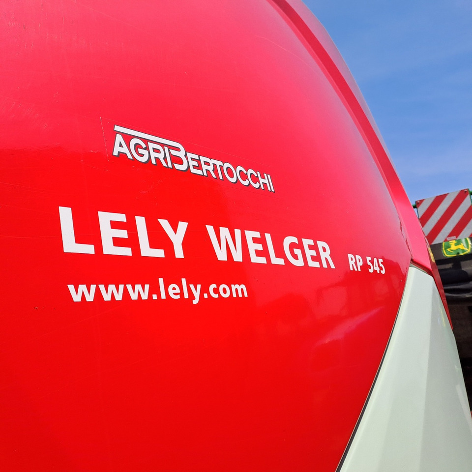 ROTOPRESSA LELY WELGER RP 545 - Presse à balles rondes: photos 4 ROTOPRESSA LELY WELGER RP 545 - Presse à balles rondes: photos 4