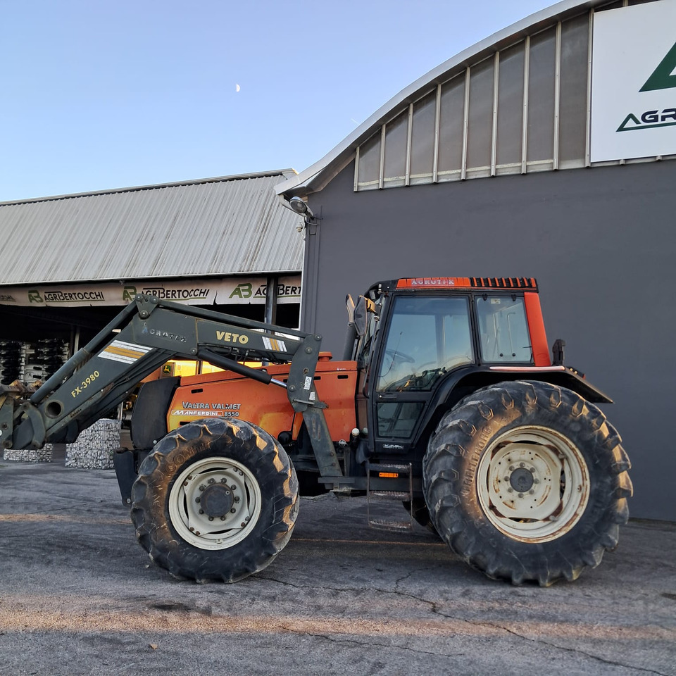 VALTRA VALMET 8550 - Tracteur agricole: photos 3 VALTRA VALMET 8550 - Tracteur agricole: photos 3