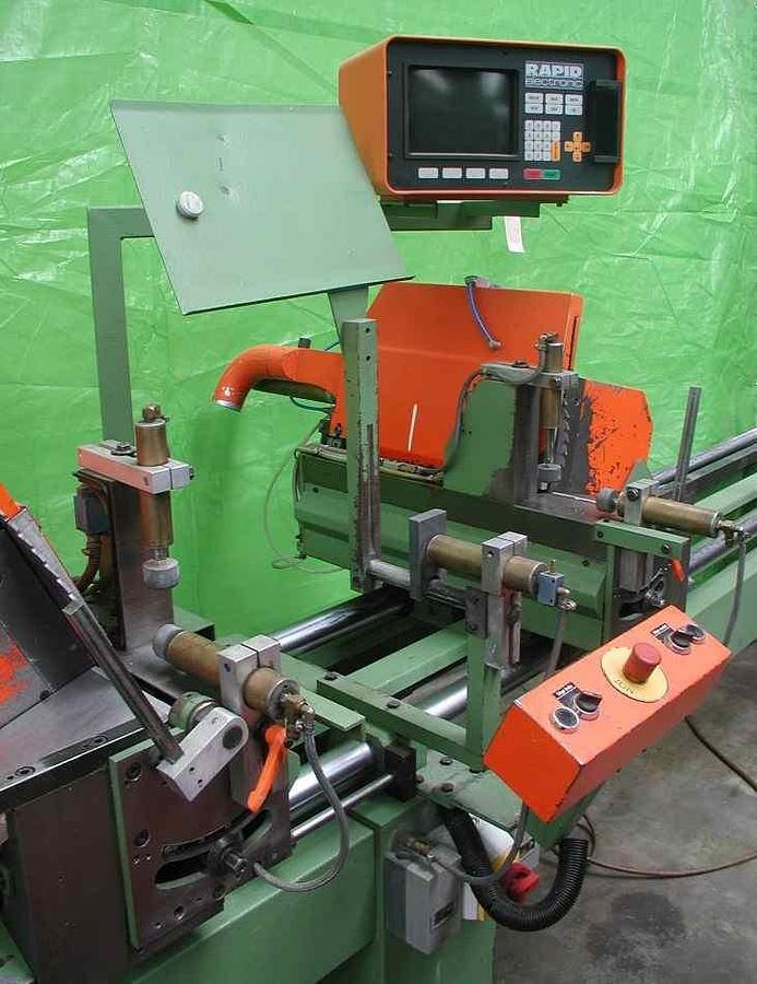 Doppelgehrungskreissäge RAPID - Machine à métaux: photos 2 Doppelgehrungskreissäge RAPID - Machine à métaux: photos 2