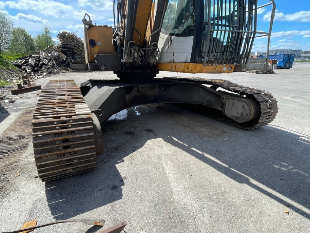 Liebherr LH 30 C Litronic  - Pelle de manutention: photos 4 Liebherr LH 30 C Litronic  - Pelle de manutention: photos 4