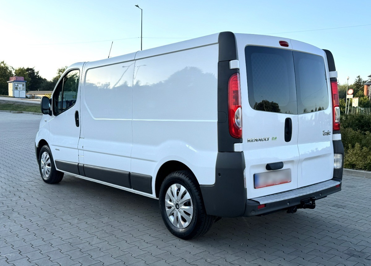 Renault Trafic 2.0 DCI 115KM LONG 2012 Rok Klimatyzacja Nawigacja BEZWYPADKOWY - Fourgon utilitaire: photos 2 Renault Trafic 2.0 DCI 115KM LONG 2012 Rok Klimatyzacja Nawigacja BEZWYPADKOWY - Fourgon utilitaire: photos 2
