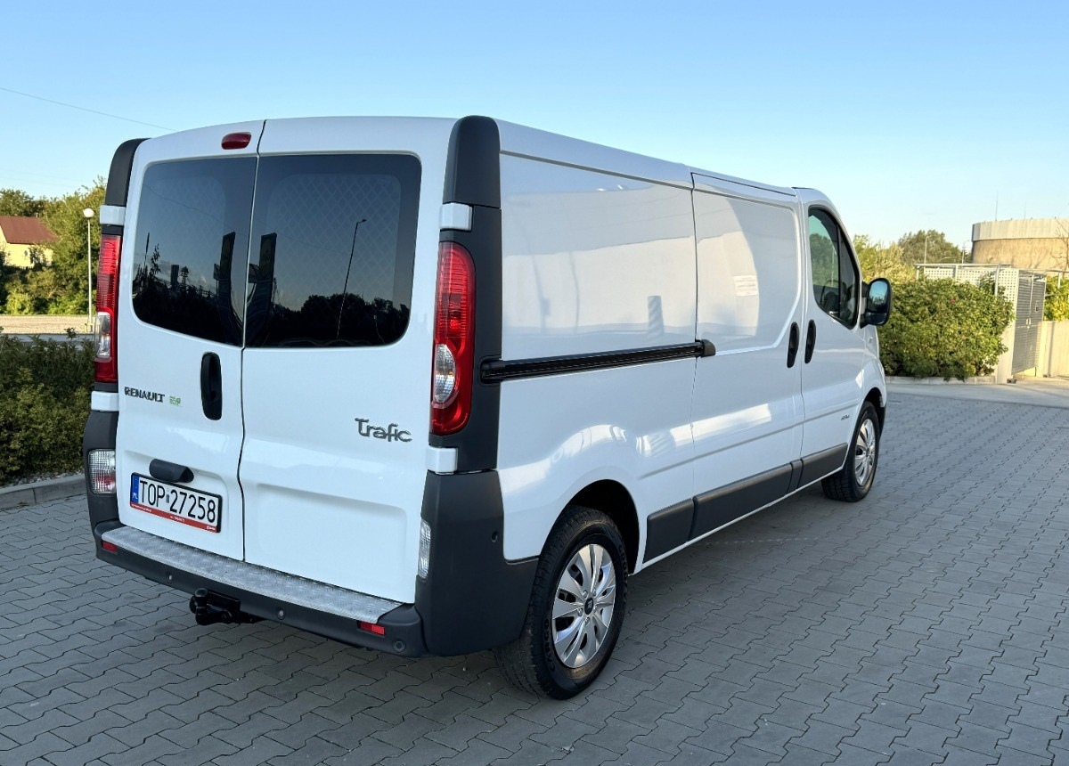 Renault Trafic 2.0 DCI 115KM LONG 2012 Rok Klimatyzacja Nawigacja BEZWYPADKOWY - Fourgon utilitaire: photos 4 Renault Trafic 2.0 DCI 115KM LONG 2012 Rok Klimatyzacja Nawigacja BEZWYPADKOWY - Fourgon utilitaire: photos 4