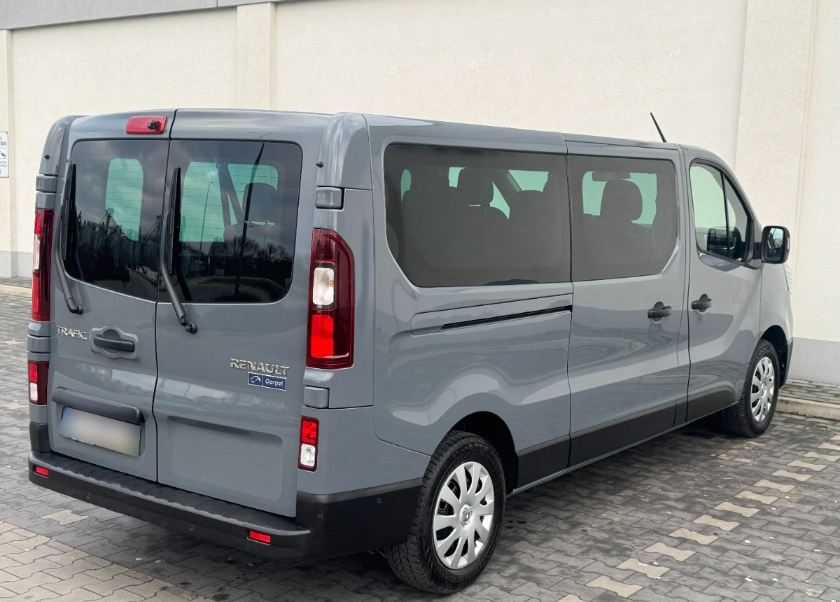 Renault Trafic Long 9 osobowy 2.0 DCI 150 KM Rok 2023 Przewóz osób niepełnosprawnych - Minibus, Transport de personnes: photos 4 Renault Trafic Long 9 osobowy 2.0 DCI 150 KM Rok 2023 Przewóz osób niepełnosprawnych - Minibus, Transport de personnes: photos 4