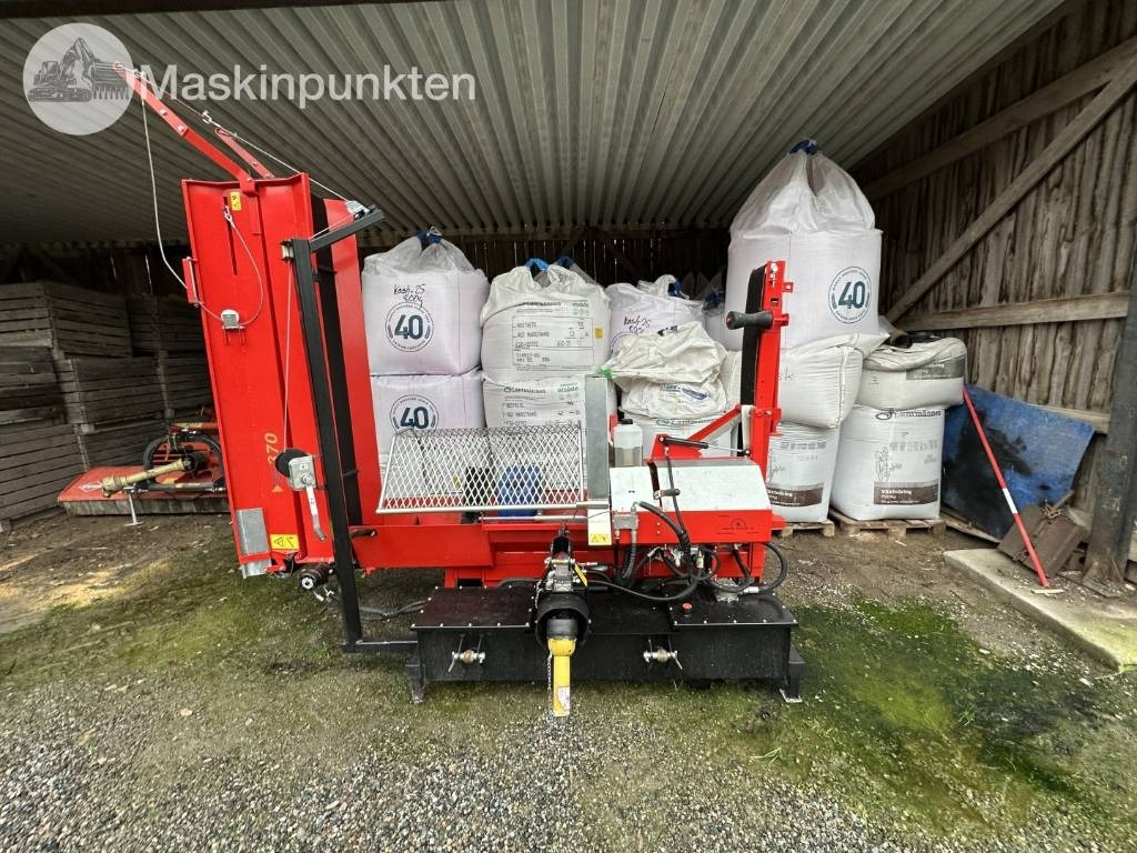 Bala Agri 370 TR 8.1T - Fendeuse de bûches: photos 1 Bala Agri 370 TR 8.1T - Fendeuse de bûches: photos 1