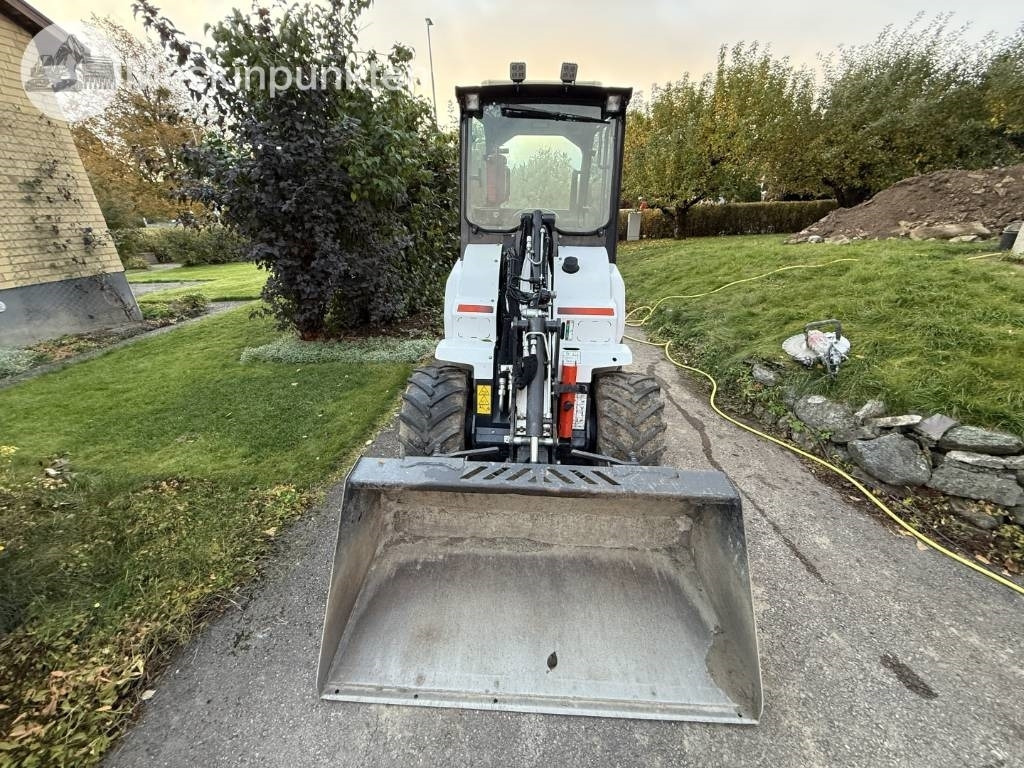 Bobcat L 28 Hjullastare + Släp - Chargeuse sur pneus: photos 2 Bobcat L 28 Hjullastare + Släp - Chargeuse sur pneus: photos 2